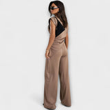 Asimetrični Set s Dramatičnim Ramena