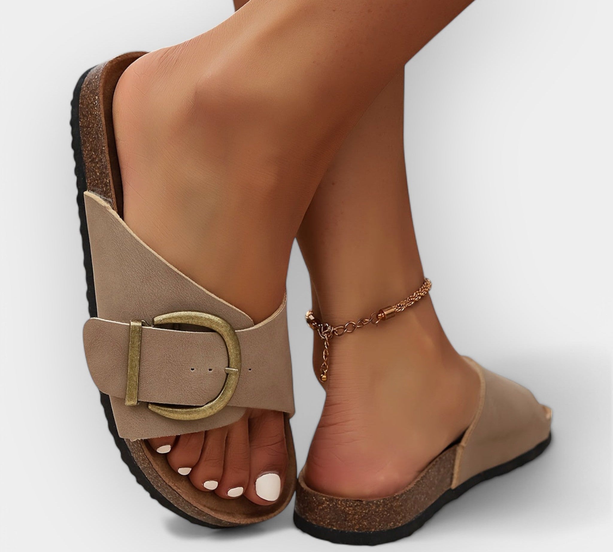 Anatomski sandali s ljetnim stilom