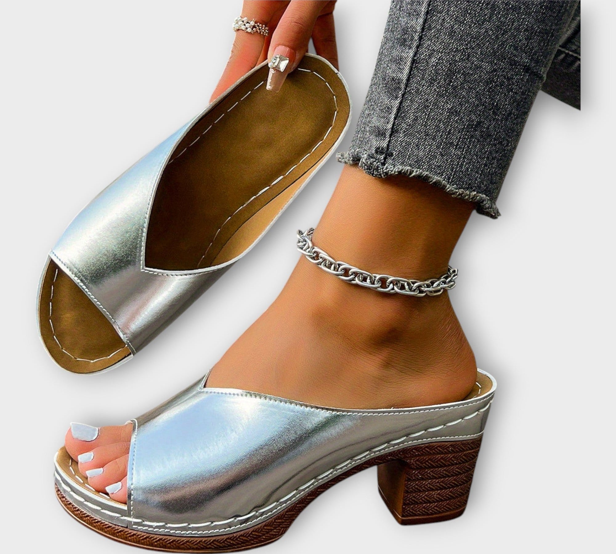 Sandale s debelim petom i otvorenim petom