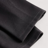 Nora™ | Elegantna crna haljina s remenom i mandarin ovratnikom