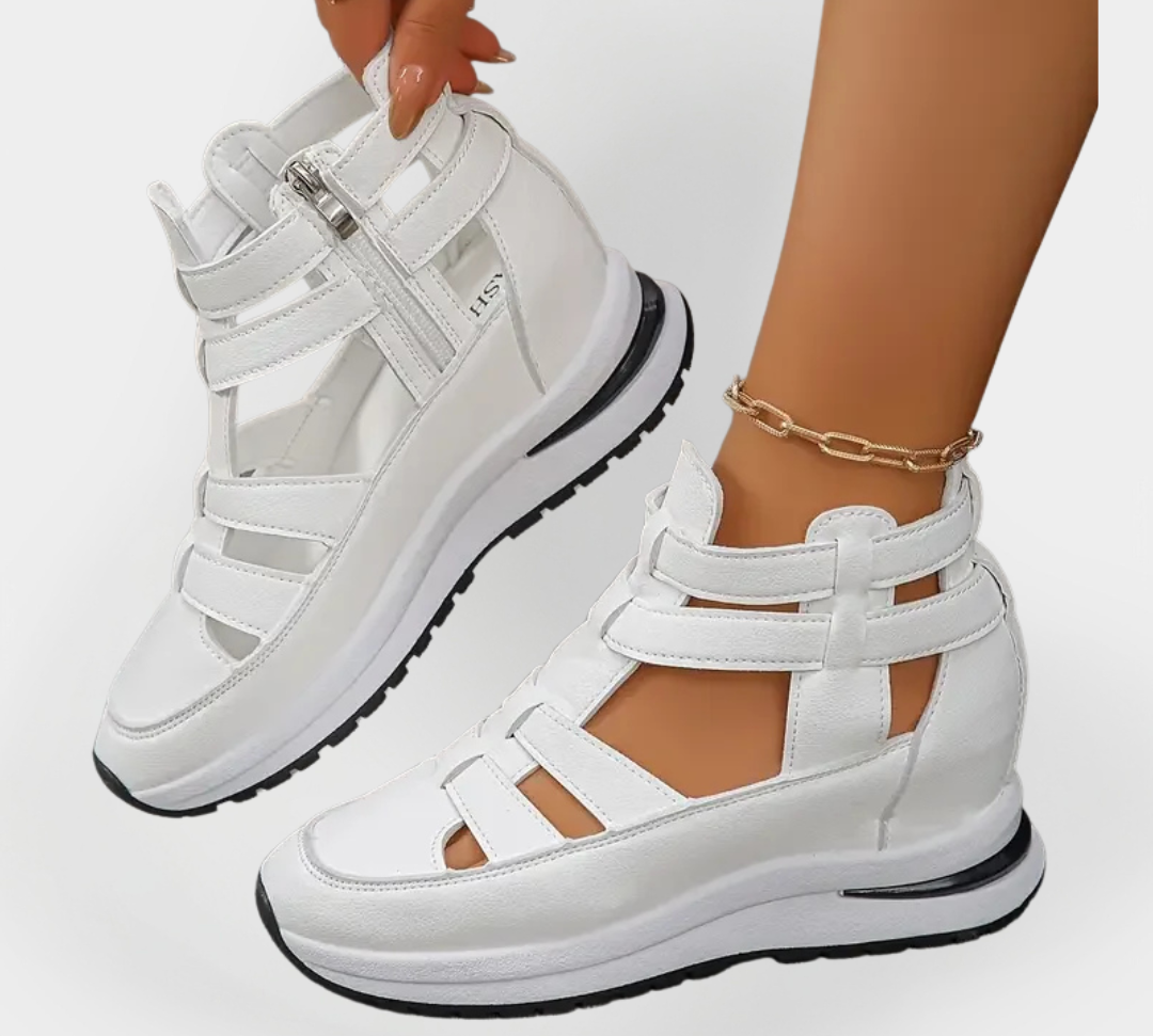 Elegantne lagane sandale s potpeticom i bočnim patentom