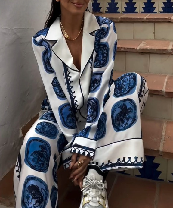 Petra - Chic Casual Set
