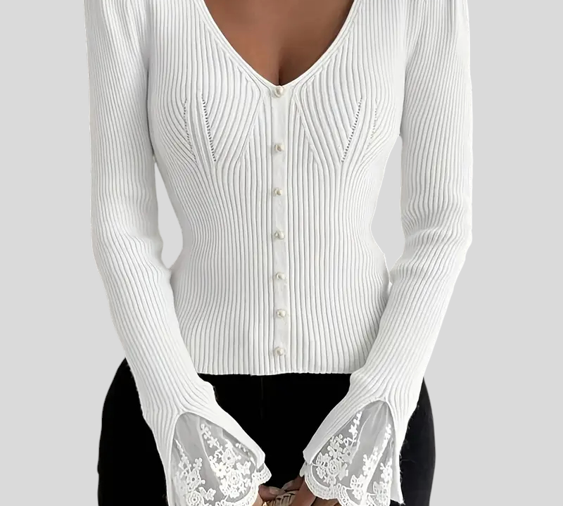 Zoja - Rebrasta Majica S V-Izrezom I Čipkastim Rukavima