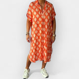 Prozračno ljetno haljina s okruglim dekolteom