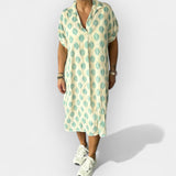 Prozračno ljetno haljina s okruglim dekolteom