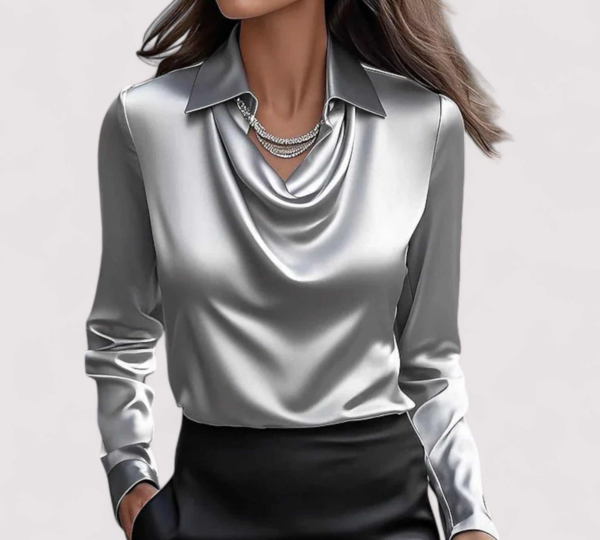 Charlotte™ | Satenska bluza s V-izrezom