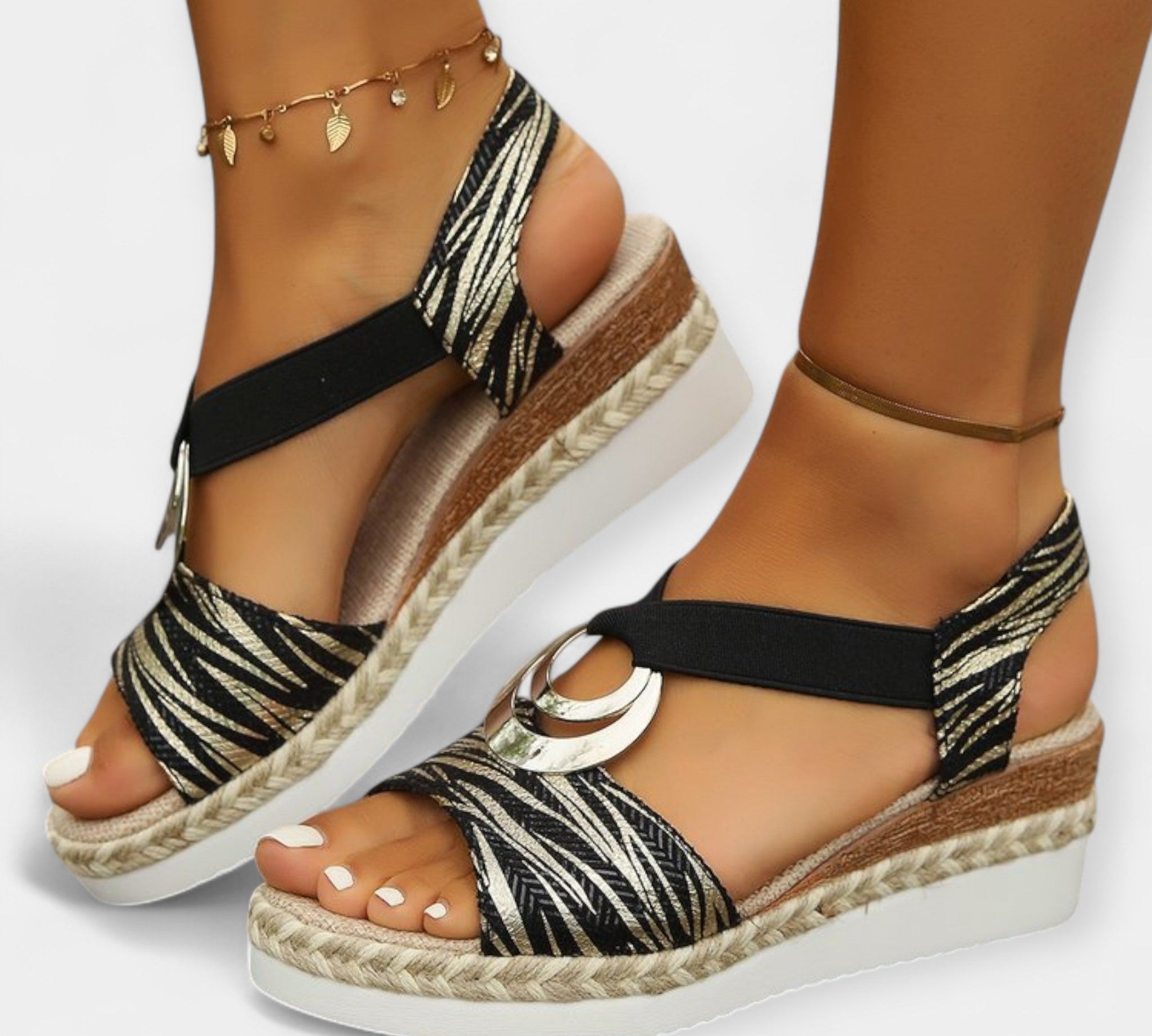 Rimske sandale s tkanjem