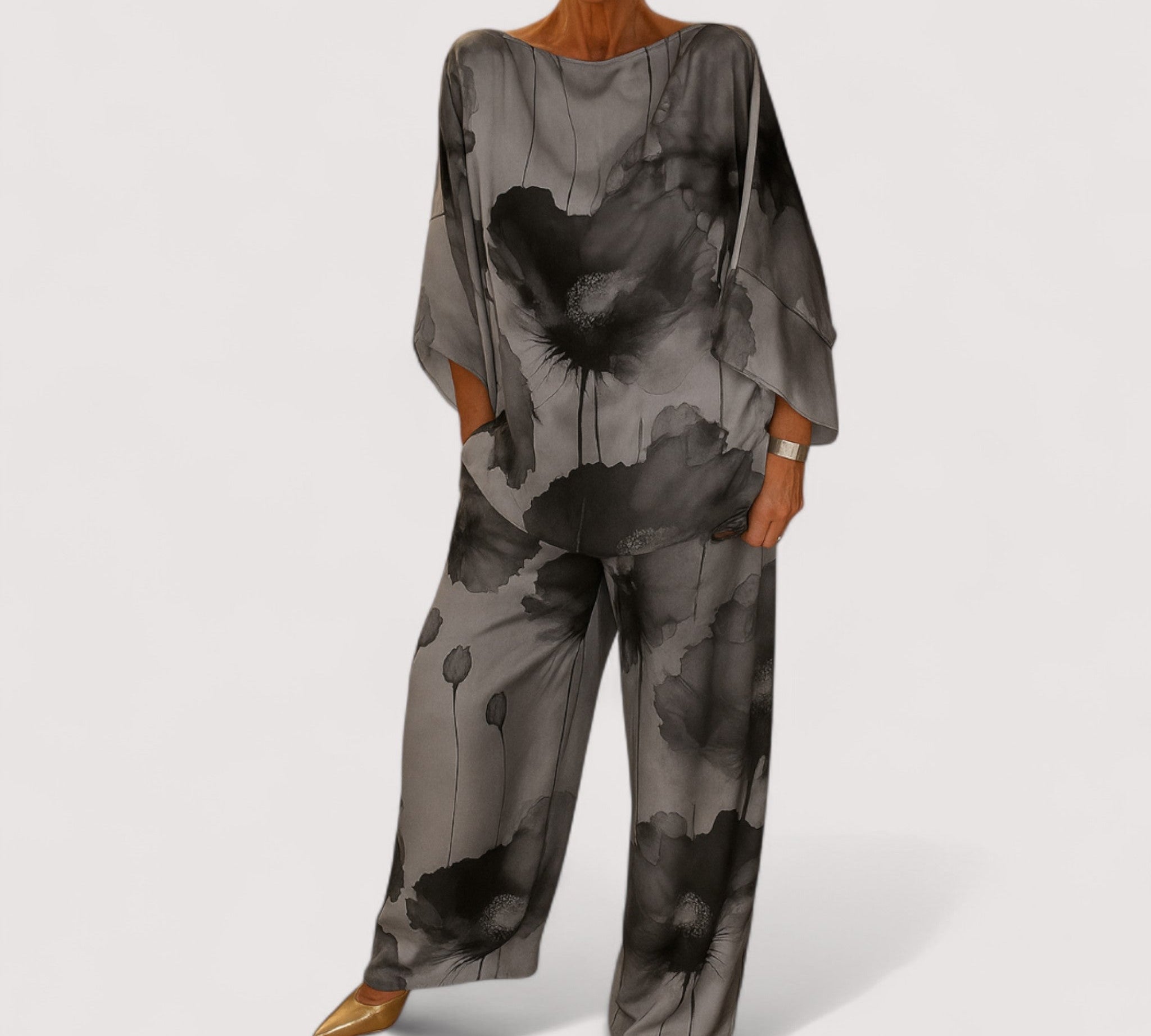 Enya™ | Dvodijelni satenski komplet