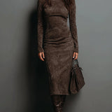 Noa – Suede Luxe Turtleneck Midi haljina