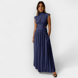 Upečatljiva haljina s prorezima