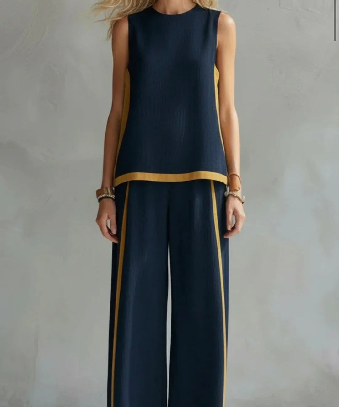 Leila | Elegantan komplet od dva dijela