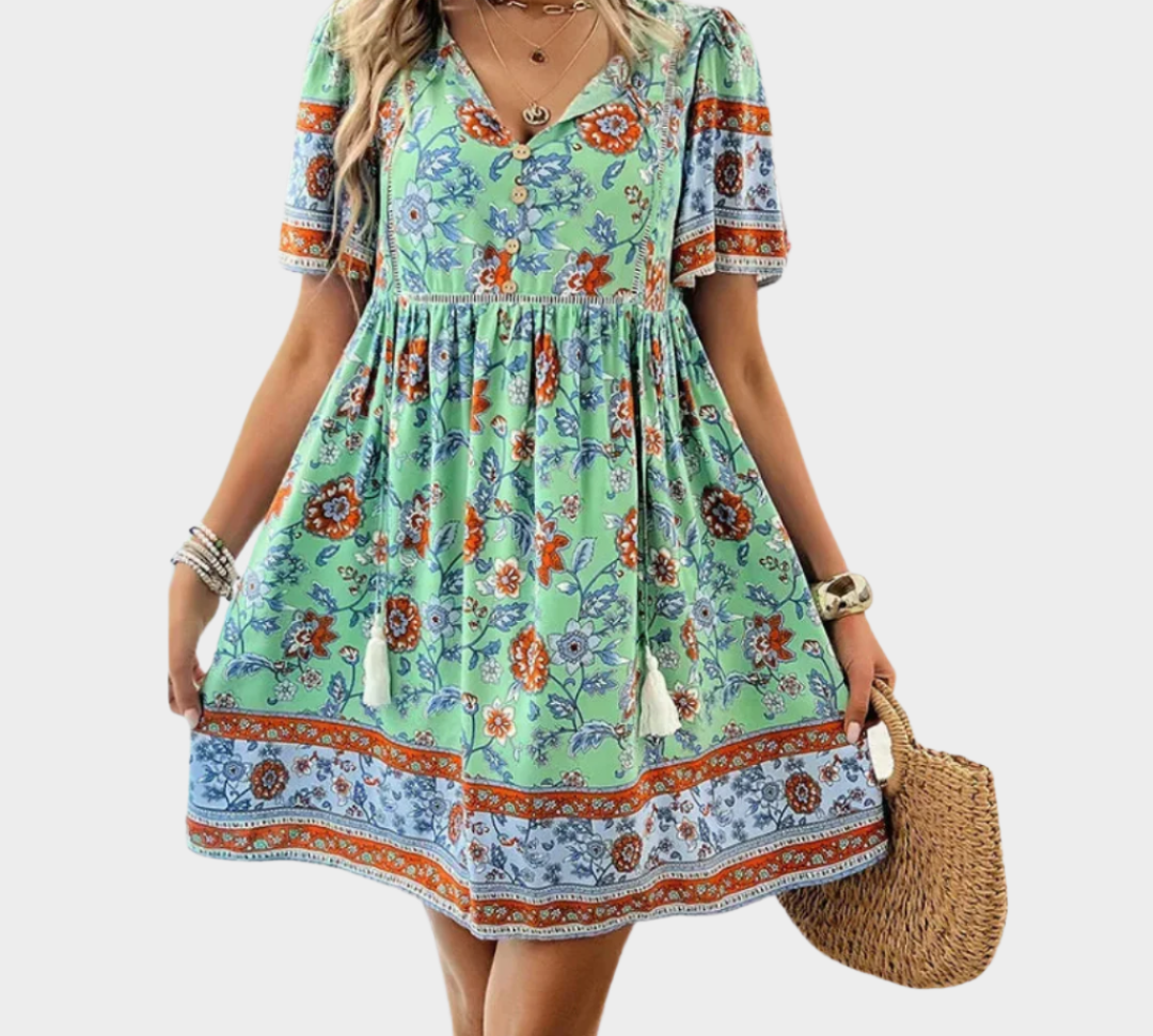 Prozračno boemsko odijelo s uzorkom i vezom