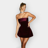 Elegantna Mini Haljina