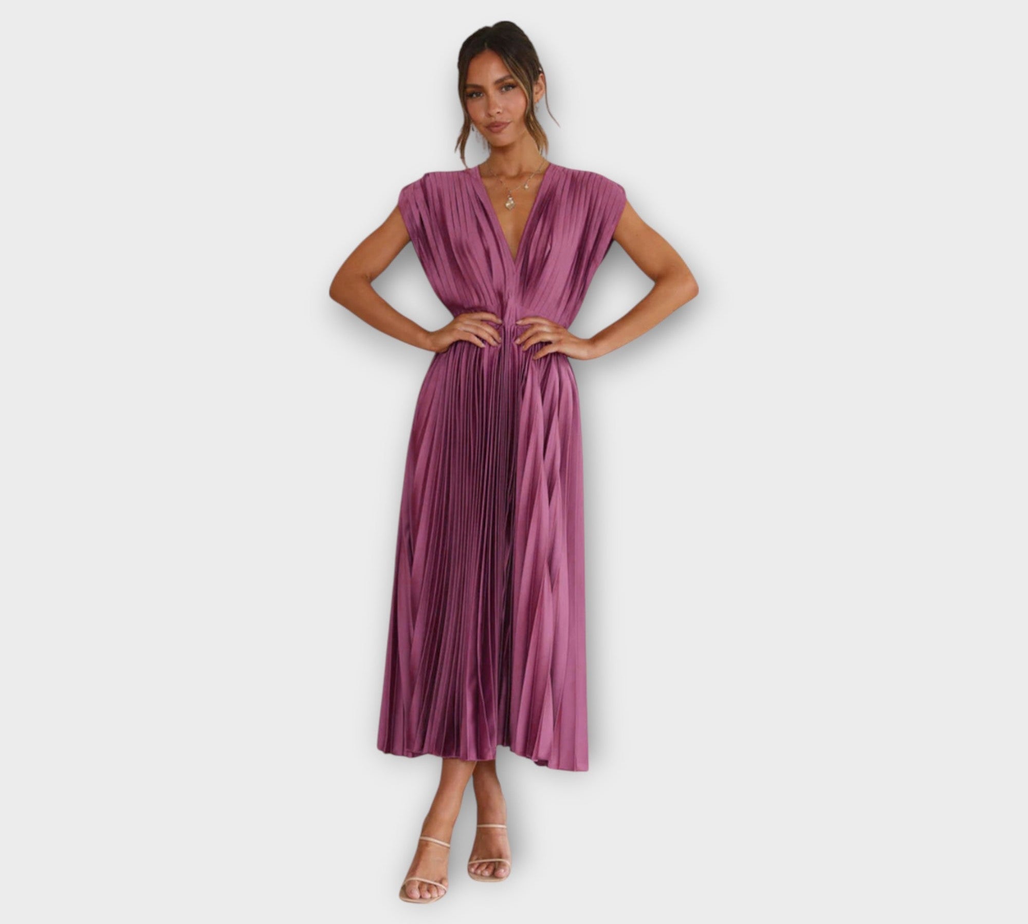 Midi Plisirana Haljina s Romantičnom Elegancijom