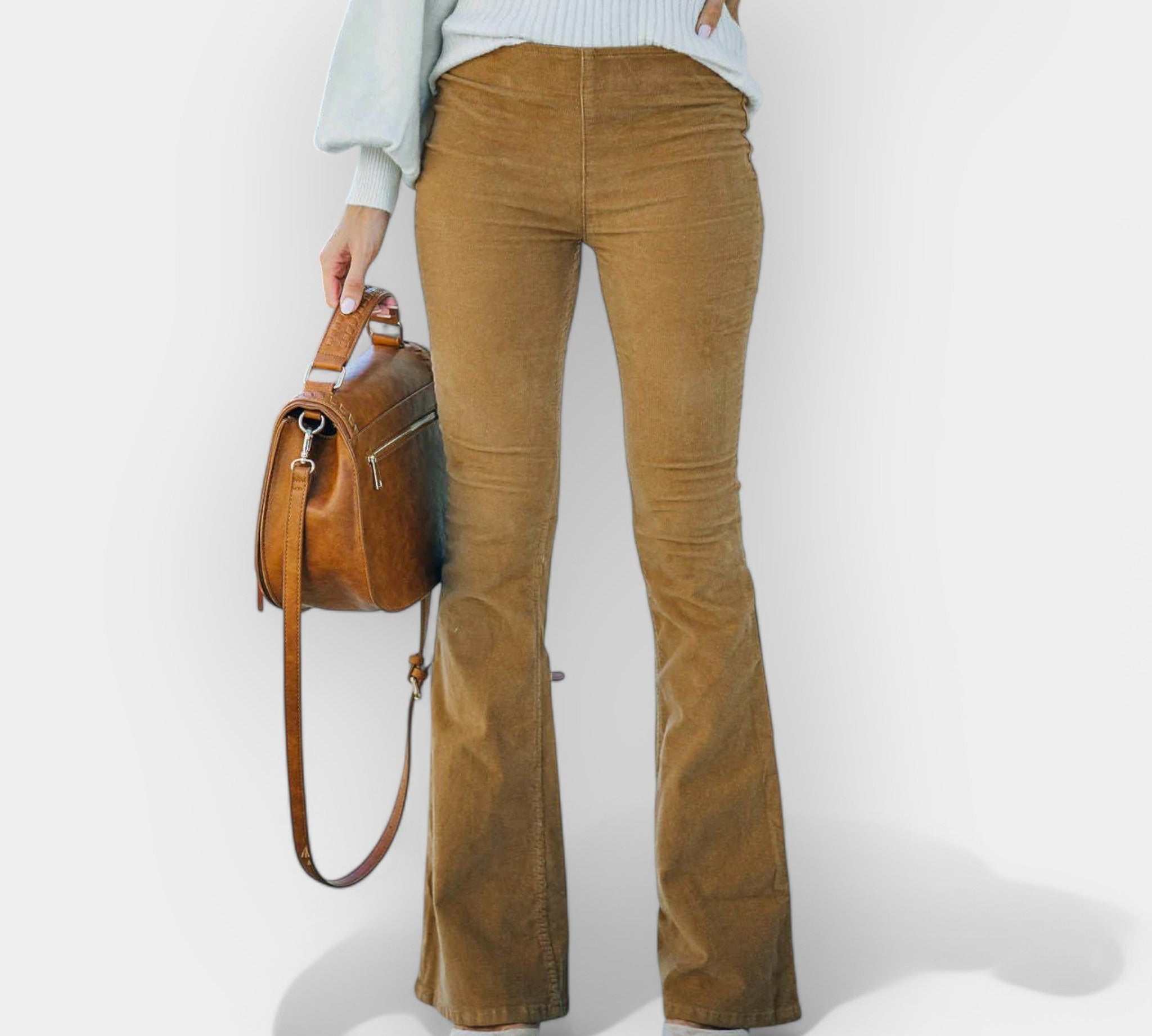 Hlače s visokim strukom i širokim nogavicama