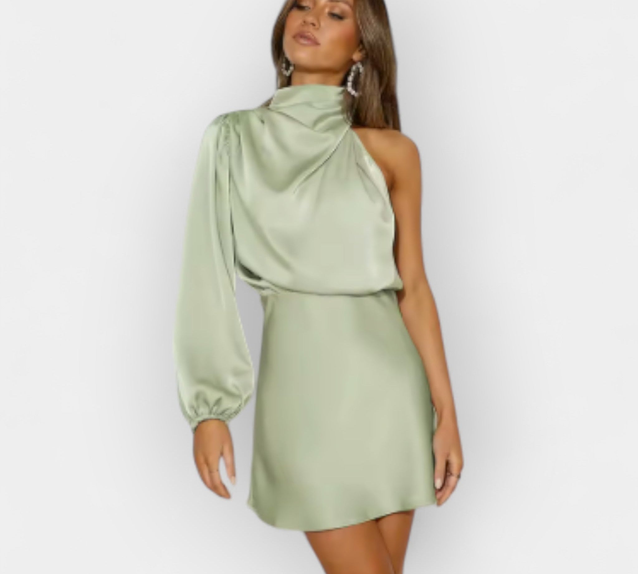 Asimetrična Haljina od Satena