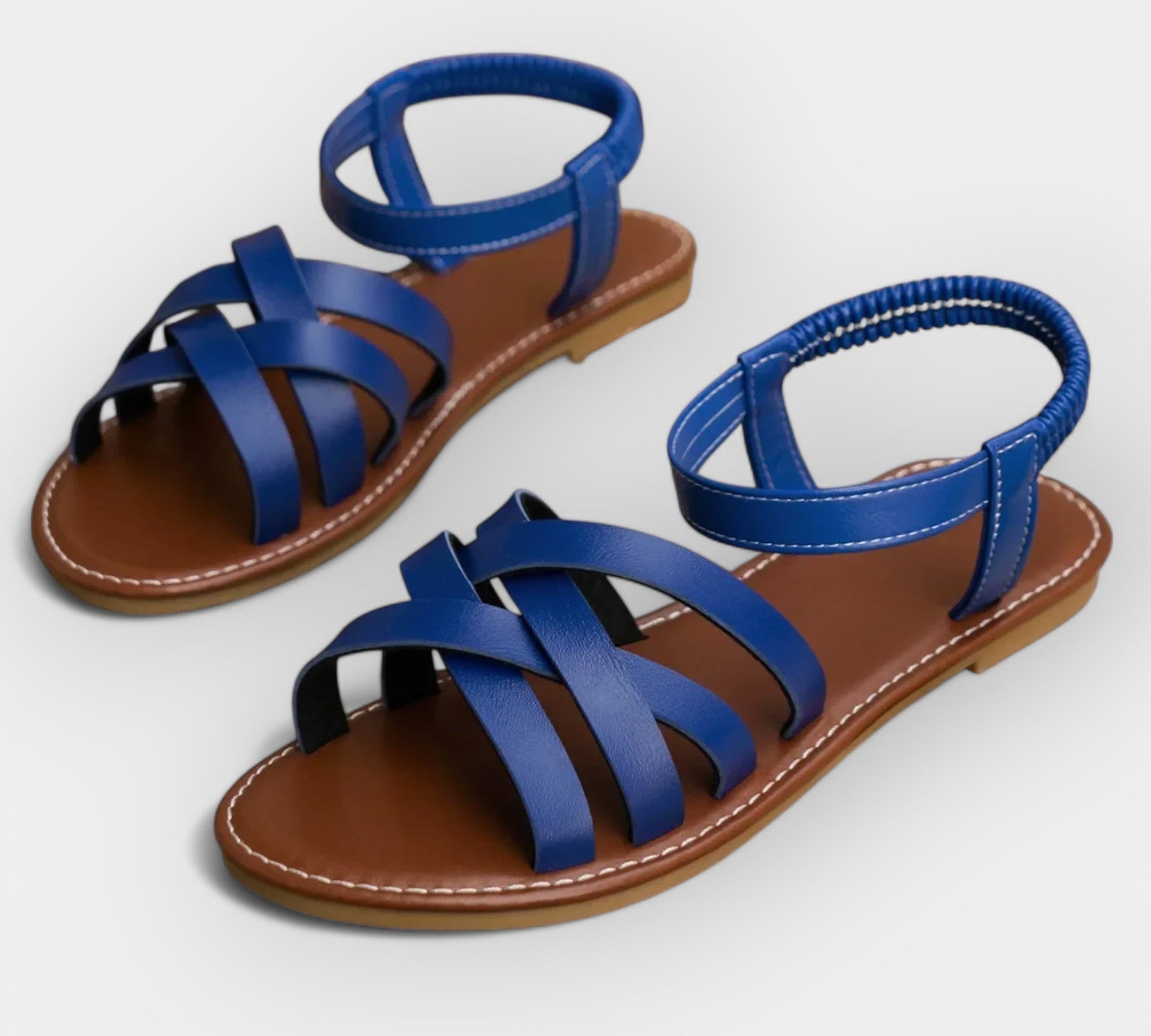 Ručno izrađene sandale s podesivim trakama