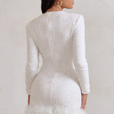 Lara™ – Elegantna kratka haljina s perjem