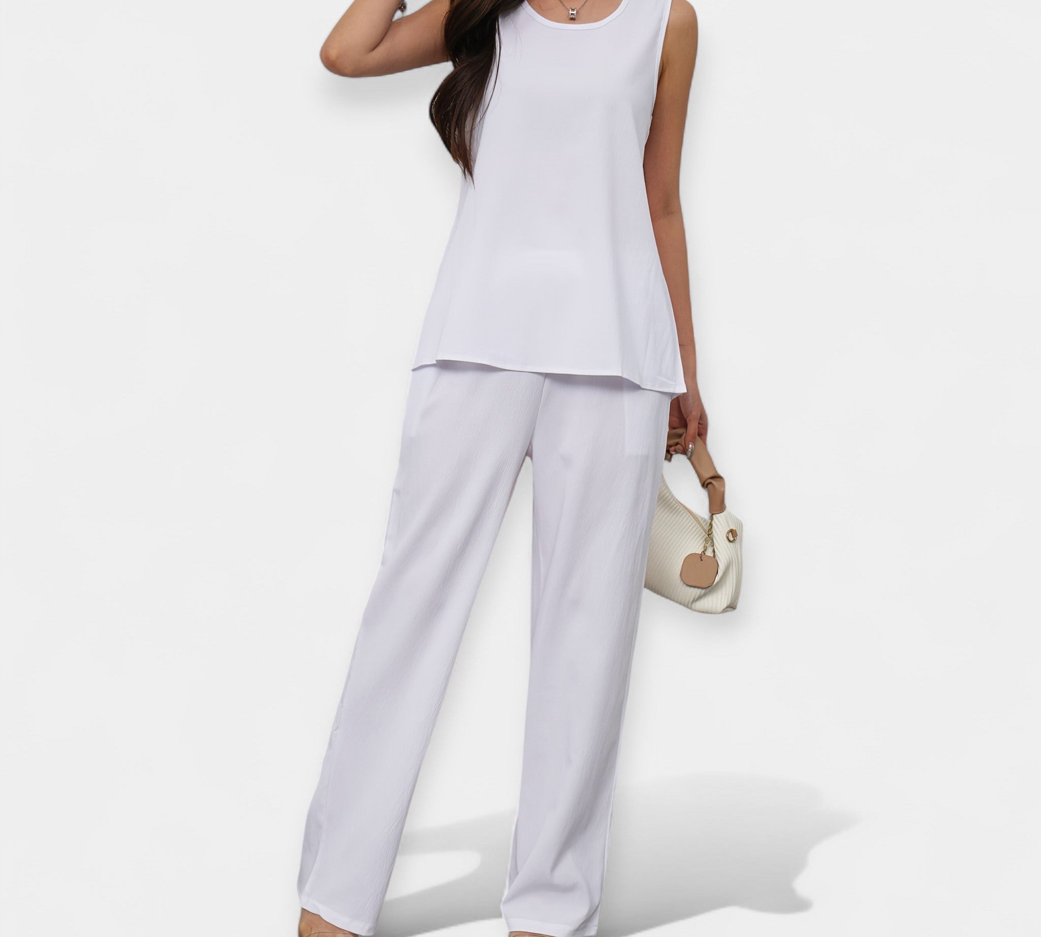 Udoban Set s Topom bez Rukava i Širokim Hlačama