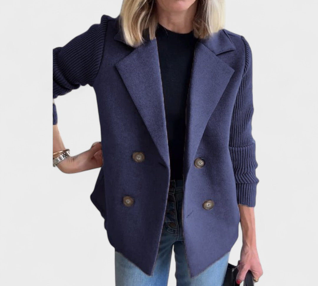 Valentina - Elegantni sako s pletenim rukavima