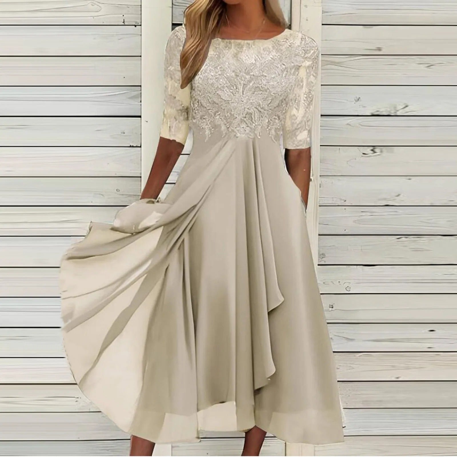 Puck™ - Elegantna midi haljina od čipke