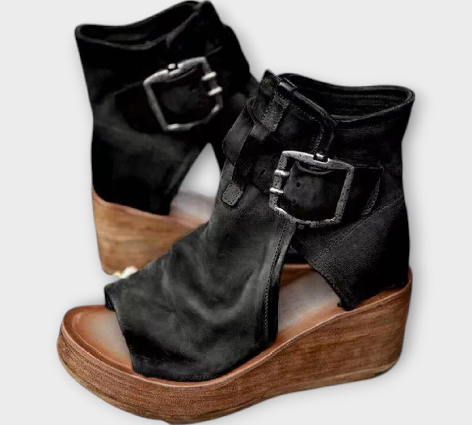 Čizmice s platformom, otvorenim prstom i remenom