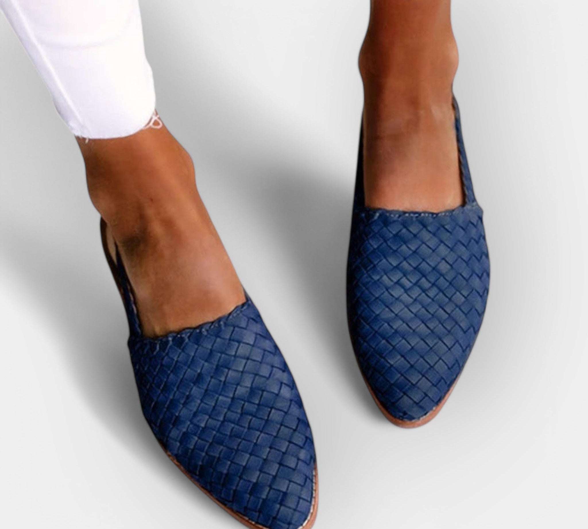 Ručno izrađeno s minimalističkim dizajnom