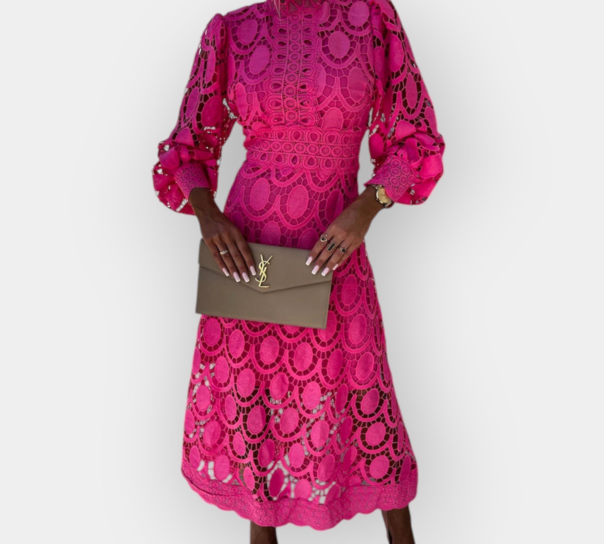 Romantična haljina s detaljima od čipke