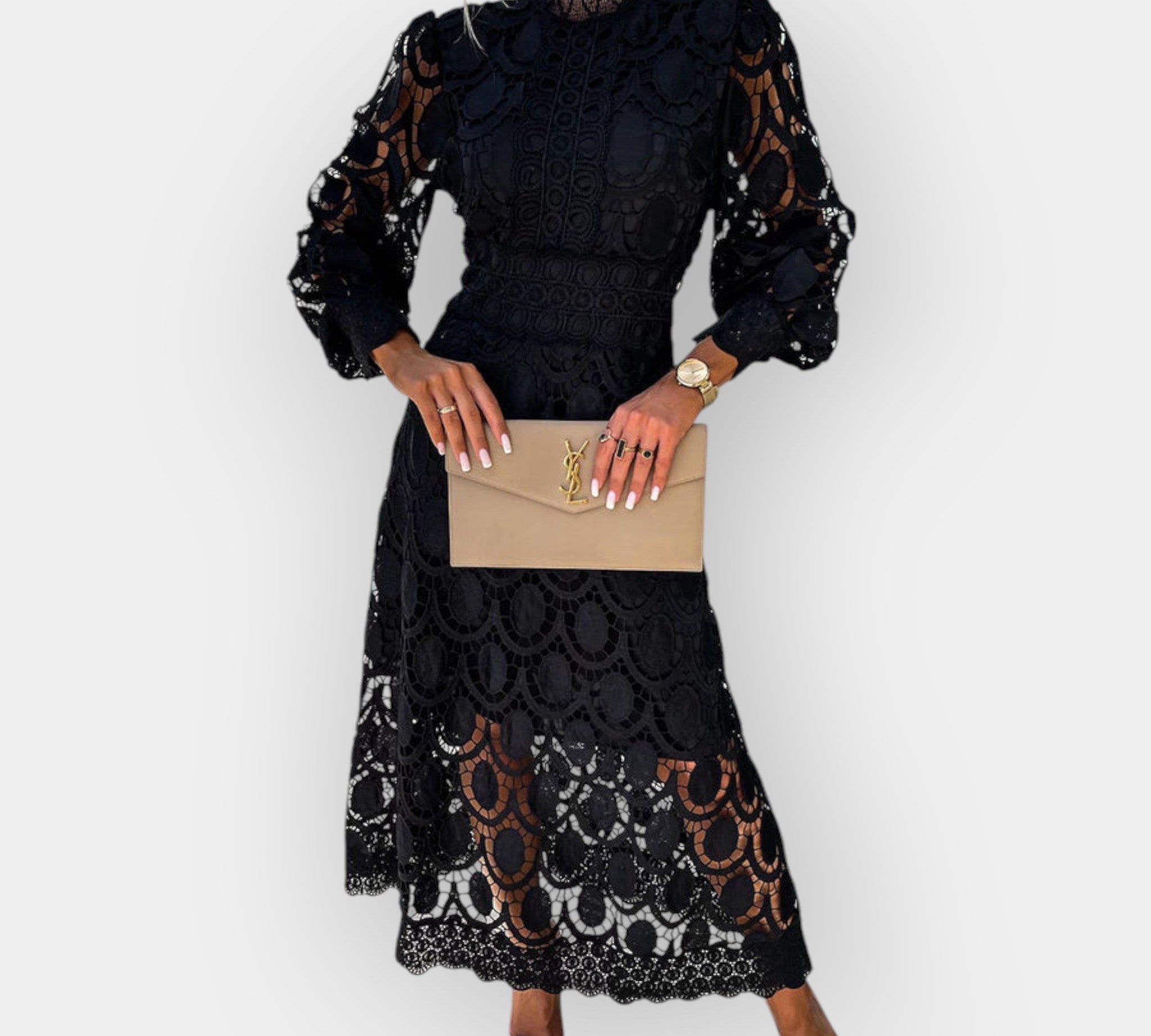 Romantična haljina s detaljima od čipke