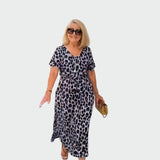 Haljina s leopard uzorkom i impresivnim V-izrezom