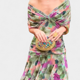 Duga haljina s cvjetnim uzorkom s V izrezom i romantičnom elegancijom