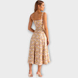 Srednja haljina s korsetom