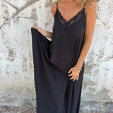 Carolina – Elegantna Bez rukava Haljina