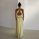 Halter – Fluid Elegance for Special Occasions